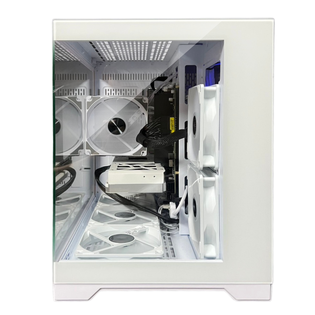 Ryzen7 5700X × RTX 5070